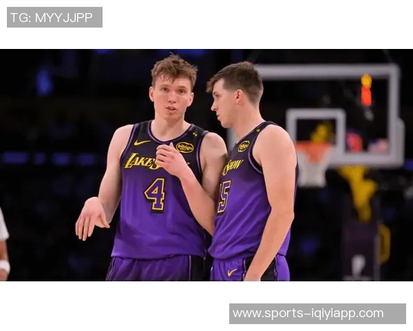 下半场防守失控雷迪克坦言无法阻止对手冲击油漆区