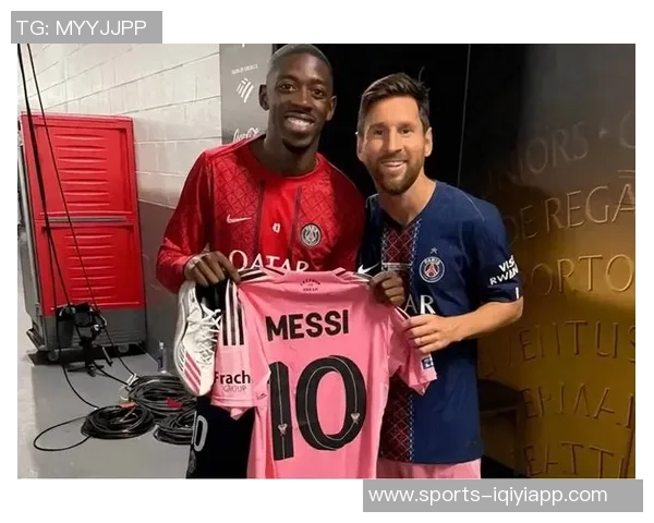 登贝莱逆袭姆巴佩夺环足奖最佳球员拉菲尼亚紧随其后位列第三