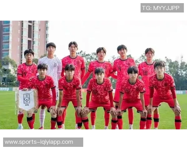 李宇轩助攻盛宸熙头球破门中国U15队暂时领先中国香港队1-0