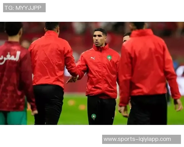 阿什拉夫在社交媒体上庆祝摩洛哥晋级非洲杯四强的辉煌时刻